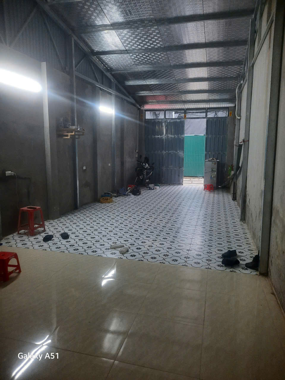 Cho thuê nhà nguyên căn ngõ 42 Thịnh Liệt, 70m2, thông sàn, gác xép 30m2, 2 wc<br>10 triệu - Ảnh 2